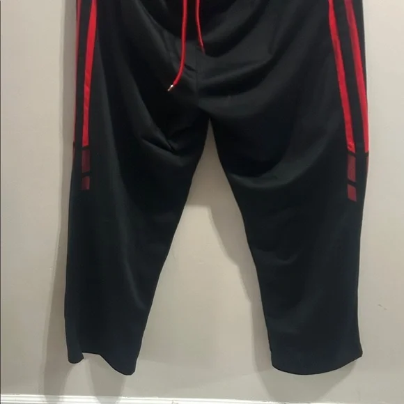 Tek Gear Black Joggers with Red Accents - Picture 7 of 9